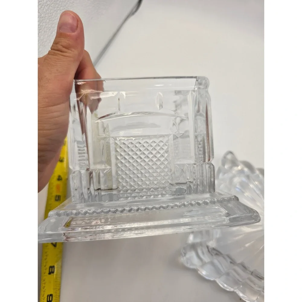 Shannon Crystal Designs of Ireland Pagoda Trinket Box Candy Dish Clear Glass Lid